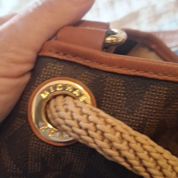 Michael Kors Brown and Tan Shoulder Bag - Picture 16 of 16